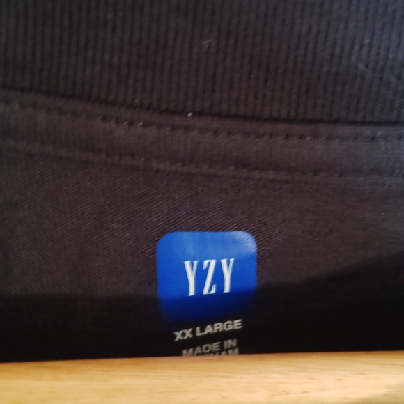 YZY x GAP Black Tee - Picture 2 of 5